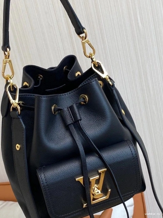 WIS LOUIS LOCKME VUITTON BUCKET 0719